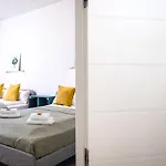 Komm Rein Und Fuehle Dich Zu Hause Direkt Nahe Der Altstadt Spandau Und Am Wasser Berlijn